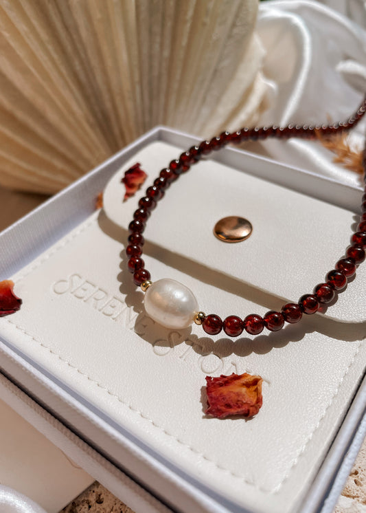 Diana Garnet Pearl Necklace