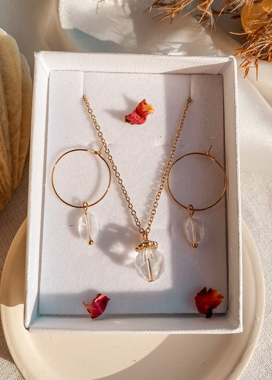 Annelise Quartz Set