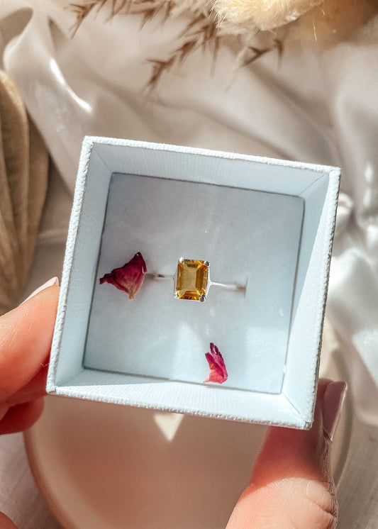 Dainty Rectangle Citrine Ring