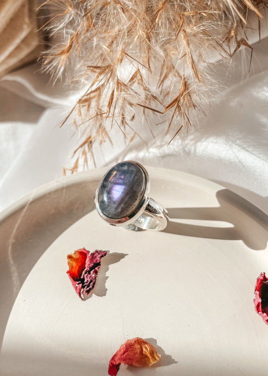 Purple/Blue Labradorite Oval Ring