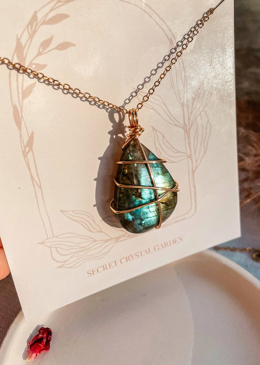 Labradorite Gold Wire Wrapped Necklace